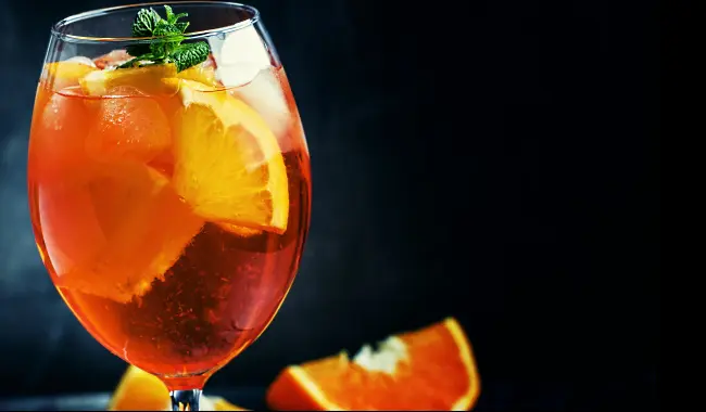aperitivo - omslagsbild med en aperitivo